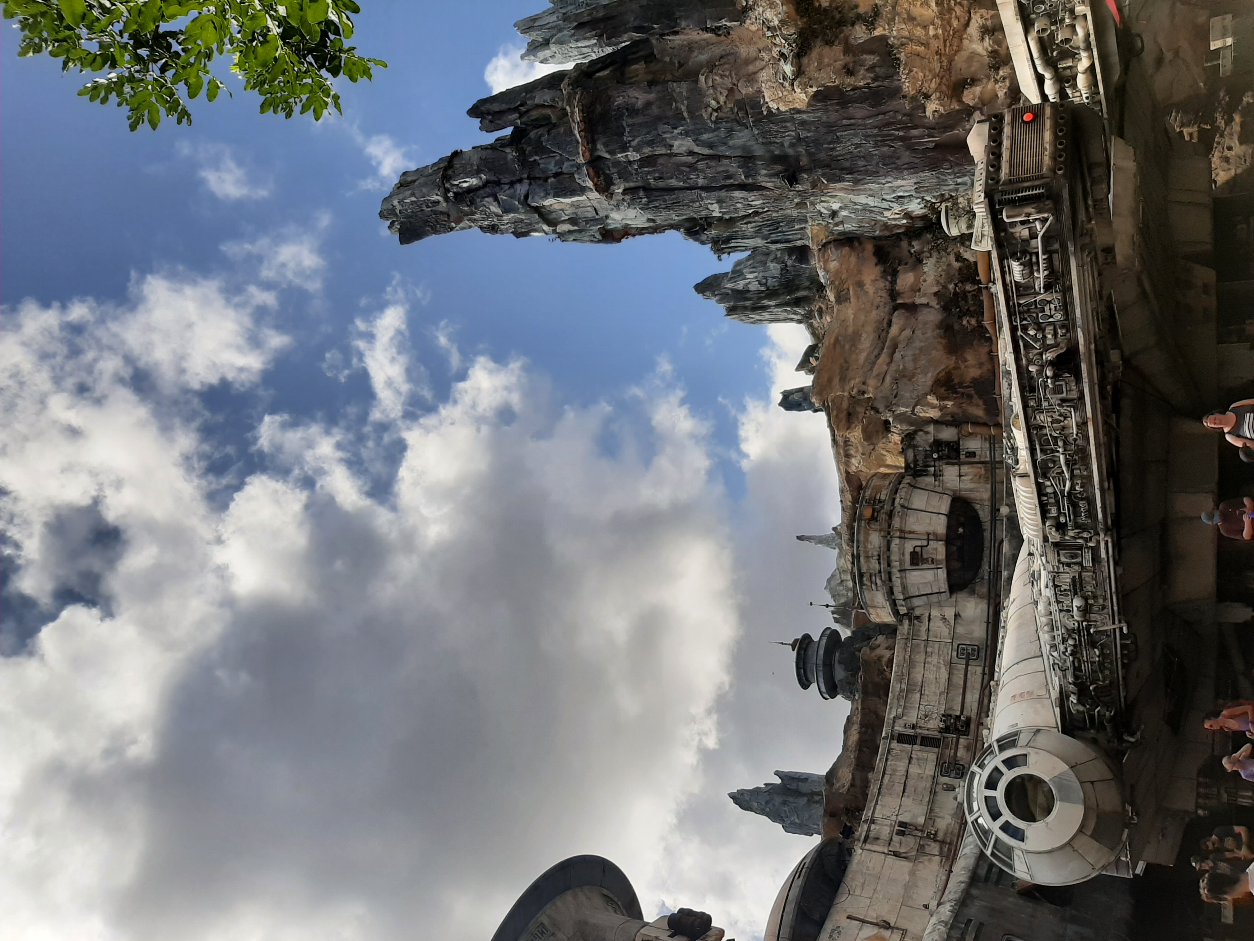 Millennium Falcon en Star Wars Galaxy's Edge